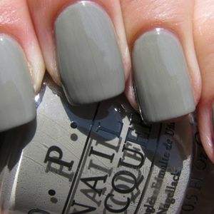 OPI Discontinued Suzi Takes The Wheel
